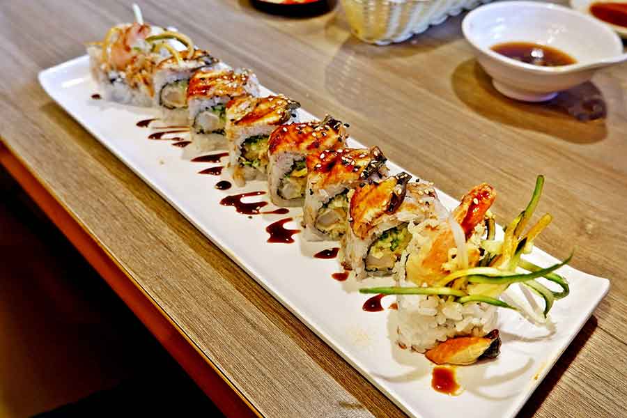 海外でよく食べられているロール寿司（写真はイメージ）【写真：写真AC】
