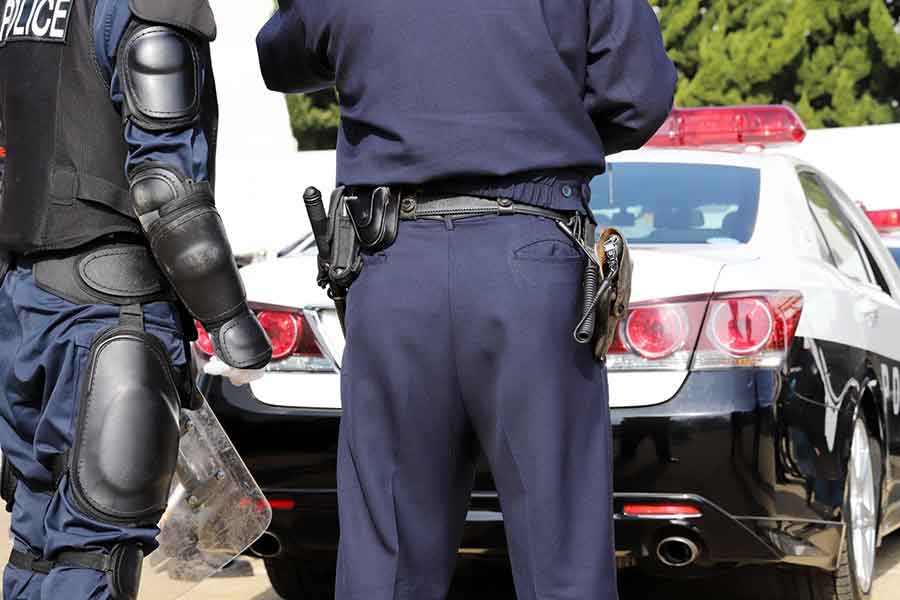 住民の安全を守るために活動する警察機動隊(写真はイメージ)【写真:写真AC】