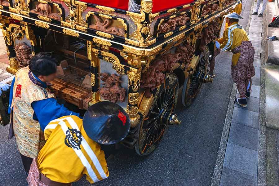 高山祭で使われる屋台に施された木彫りの装飾（写真はイメージ）【写真：PIXTA】