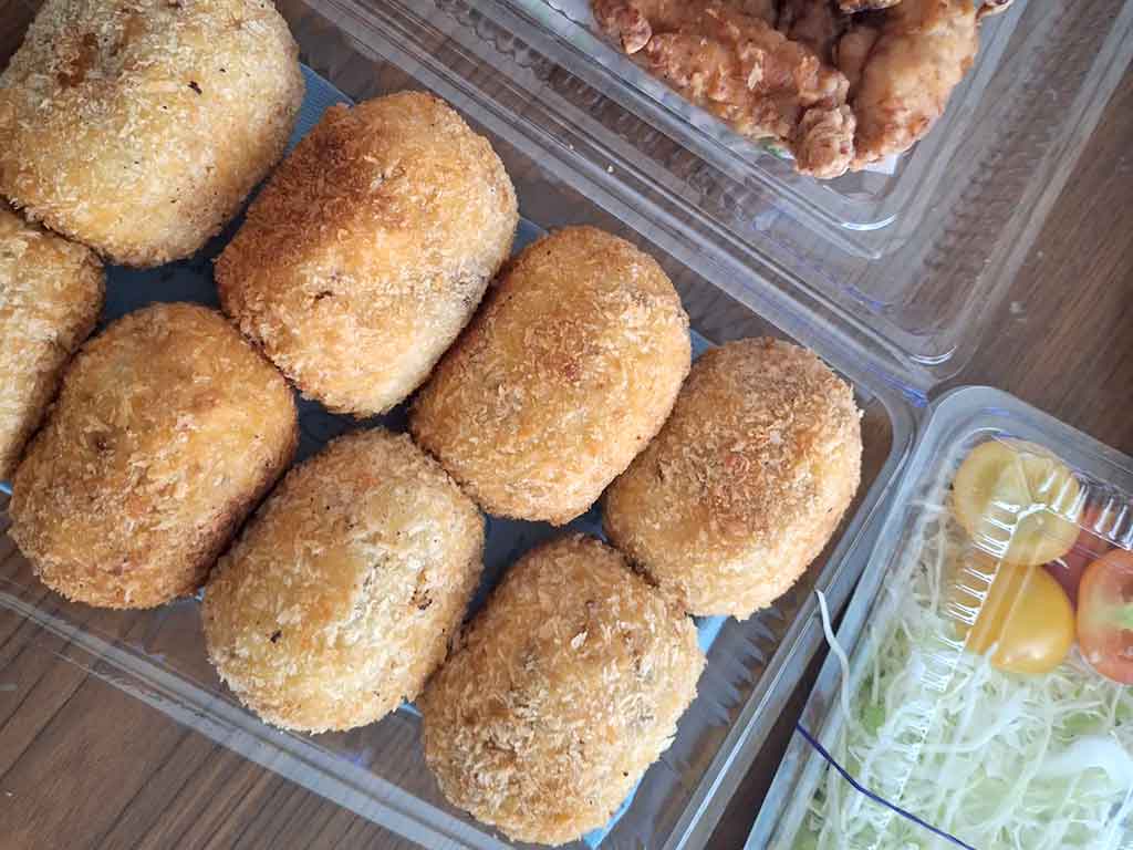 まるで売り物のようにおいしそうな手作りコロッケ【写真提供：きょんママ（harukirarasama）さん】