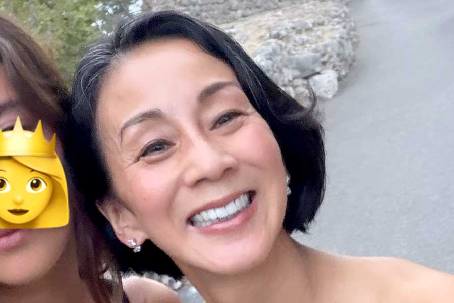 家族との仲睦まじい写真を公開した中村江里子さん【出典：インスタグラム（eriko.nakamuraofficial）よりスクリーンショット】