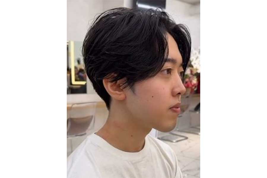 「すごくいいです!」と自分でもびっくりの大変身【出典:インスタグラム(miyus_hasegawa)よりスクリーンショット】