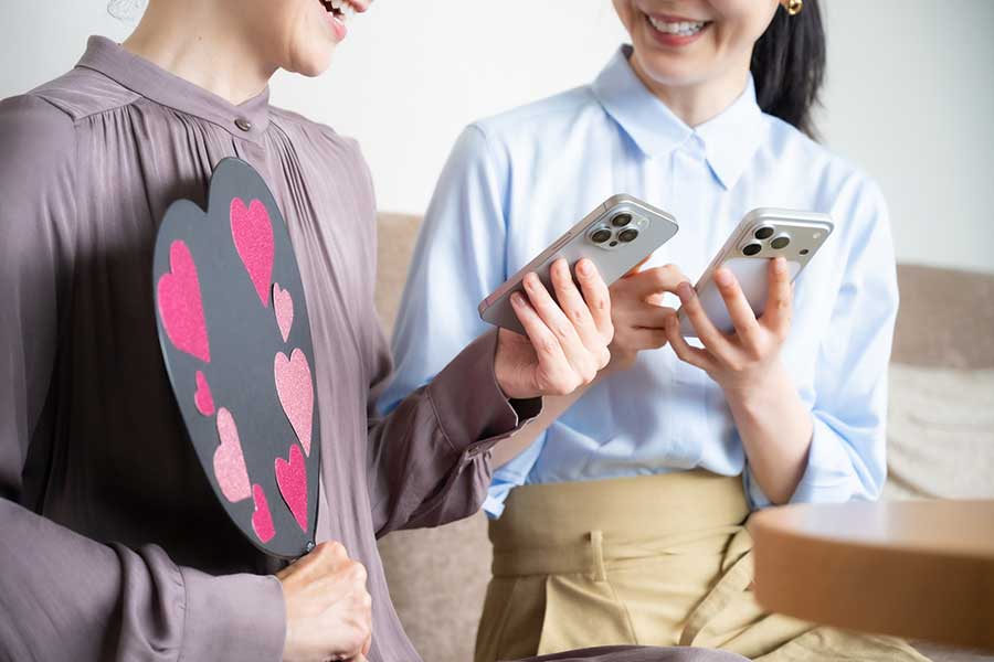 推し活の人間関係で疲弊しないために(写真はイメージ)【写真:PIXTA】