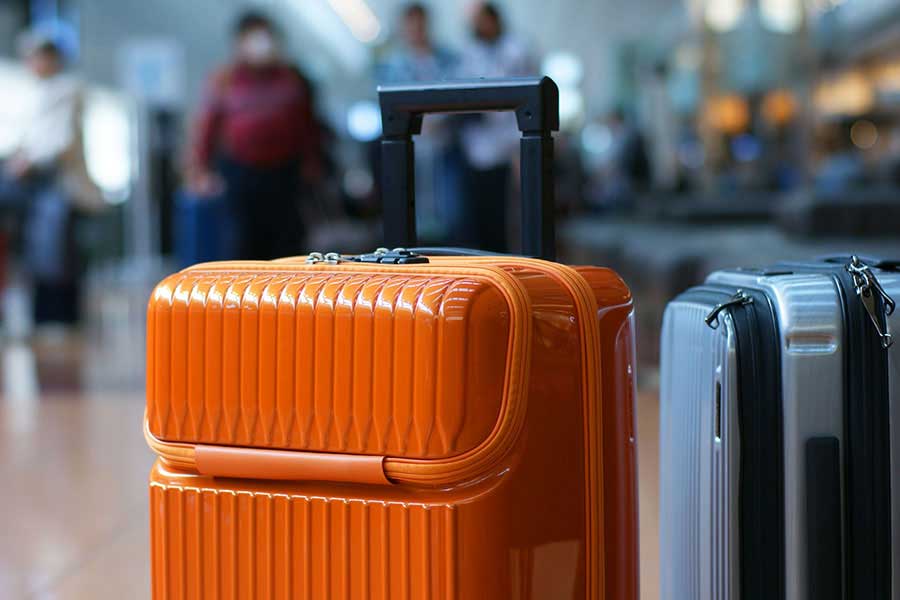 飛行機に乗る際は、手荷物預け時間にも注意（写真はイメージ）【写真：写真AC】