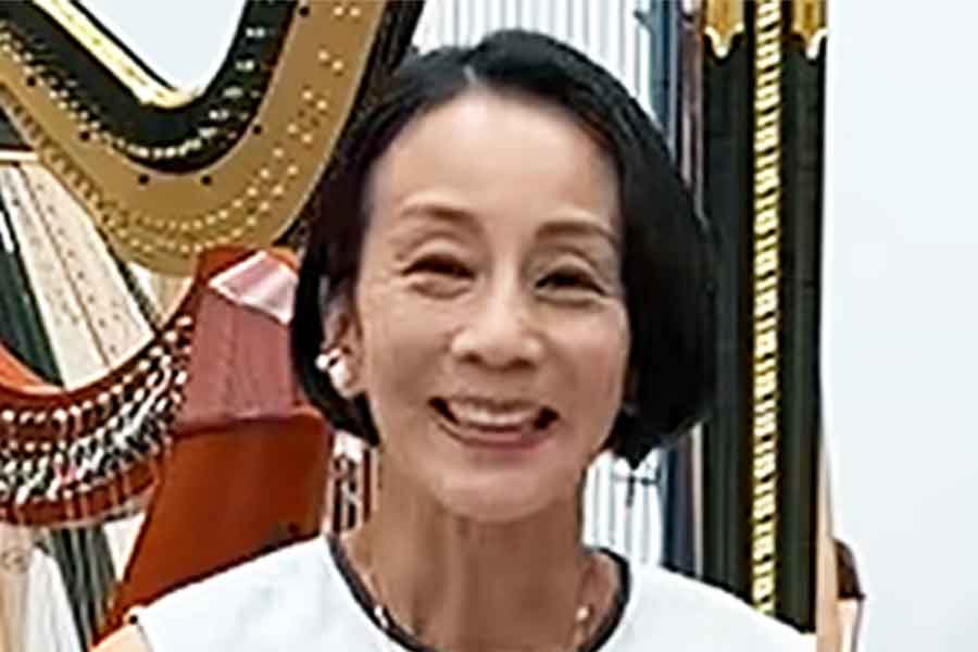 実母と対談した中村江里子さん【出典：YouTube「中村江里子のフランス暮らし」よりスクリーンショット】