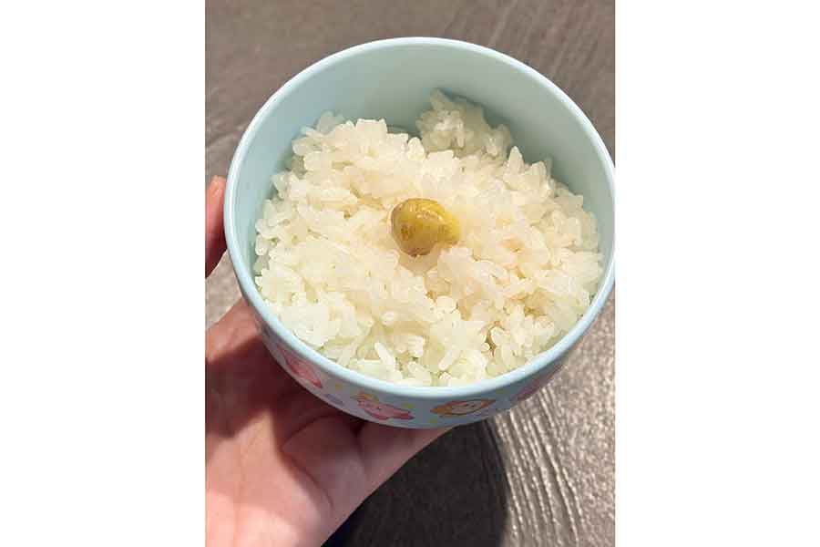 炊き上がった栗ごはん【写真提供:フルール吉祥岡崎さん(fleur_kichijo_okazaki)】