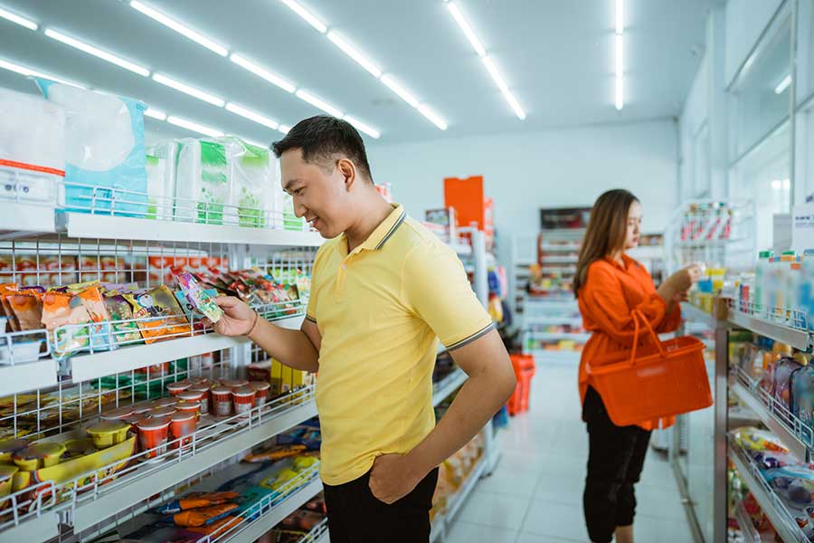 アメリカと比較して、日本ではアジアの調味料などが見つけにくいと感じたそう（写真はイメージ）【写真：PIXTA】