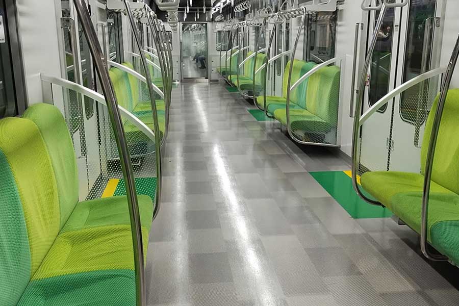 清潔さが保たれた日本の電車に感動（写真はイメージ）【写真：写真AC】