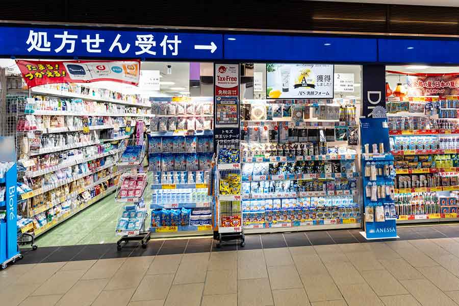 駅中の薬局へ行ったものの、言葉が通じず困ったという（写真はイメージ）【写真：PIXTA】