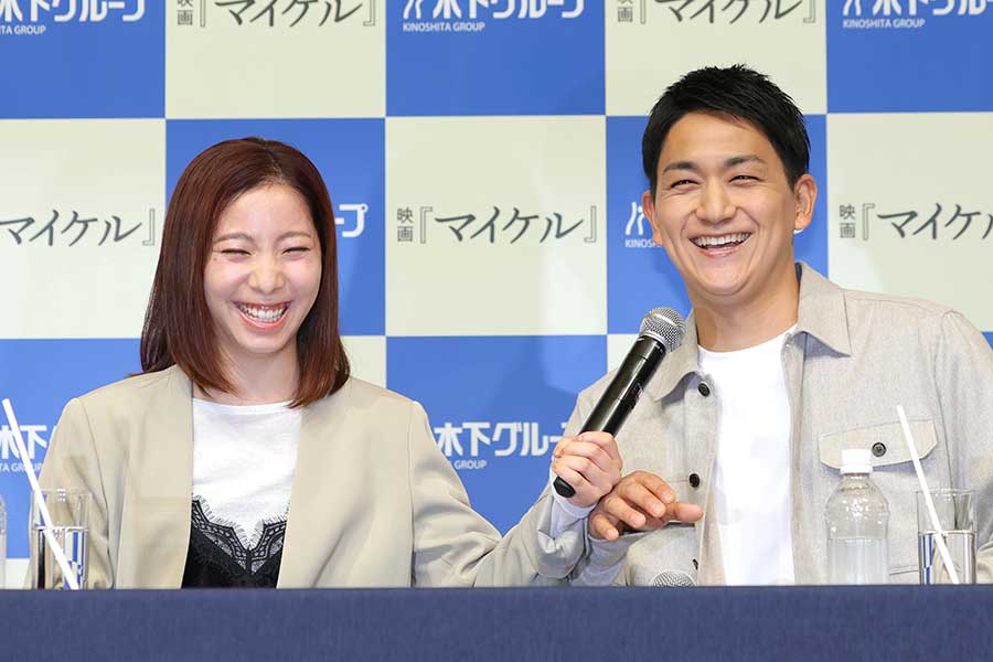 三浦璃来さん（左）と木原龍一さん【写真：産経新聞社】
