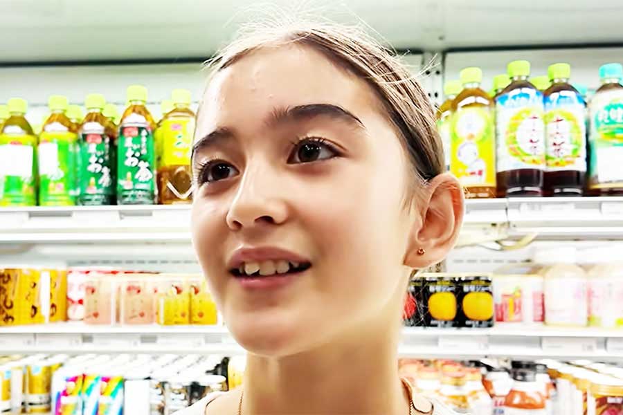 Chihoriさんの娘・エリーシャちゃん【出典：YouTube「Chihori's Vlog」よりスクリーンショット】