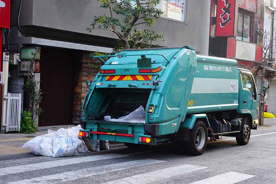 ゴミ収集の現場で起きたまさかの事故とは（写真はイメージ）【写真：写真AC】