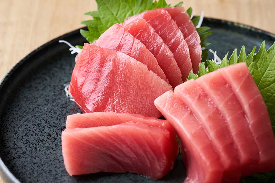 日本で食べるマグロの味わいに感動（写真はイメージ）【写真：PIXTA】