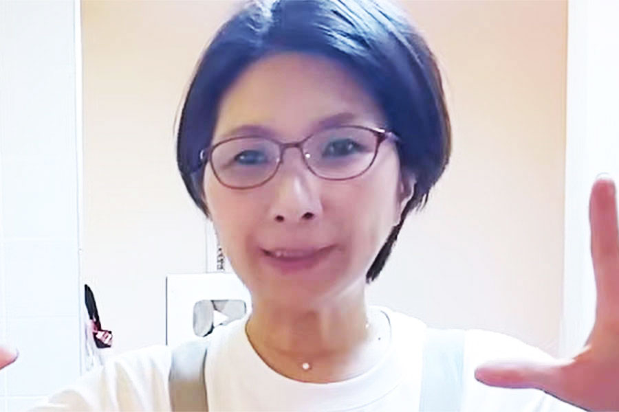 お笑いコンビ「クワバタオハラ」のくわばたりえさん【出典：YouTube「バタやんちゃんねる」よりスクリーンショット】