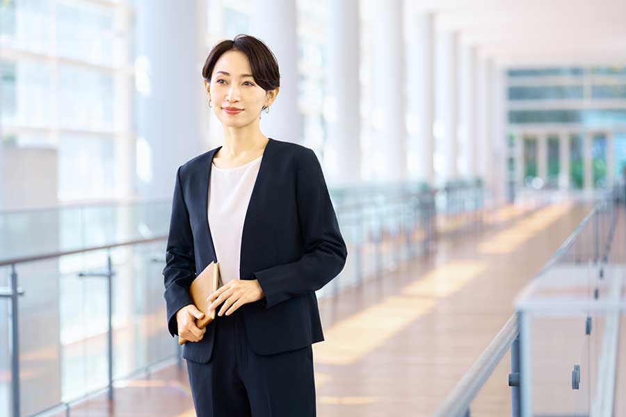 日本で見た、大人のシンプルなファッションに驚き（写真はイメージ）【写真：写真AC】