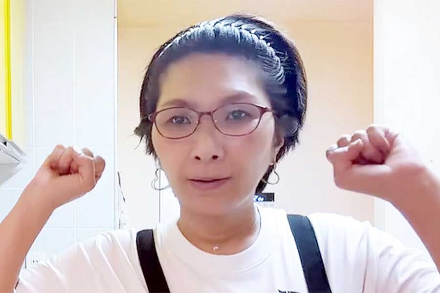 お笑いコンビ「クワバタオハラ」のくわばたりえさん【出典：YouTube「バタやんちゃんねる」よりスクリーンショット】